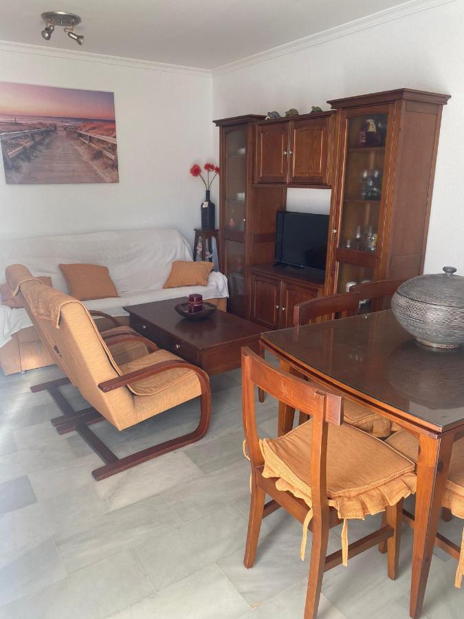 La Almadraba Apartment *